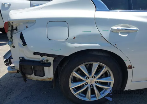 2014 Infiniti Q50 Premium z USA, uszkodzony, nr VIN JN1BV7AR3EM681886